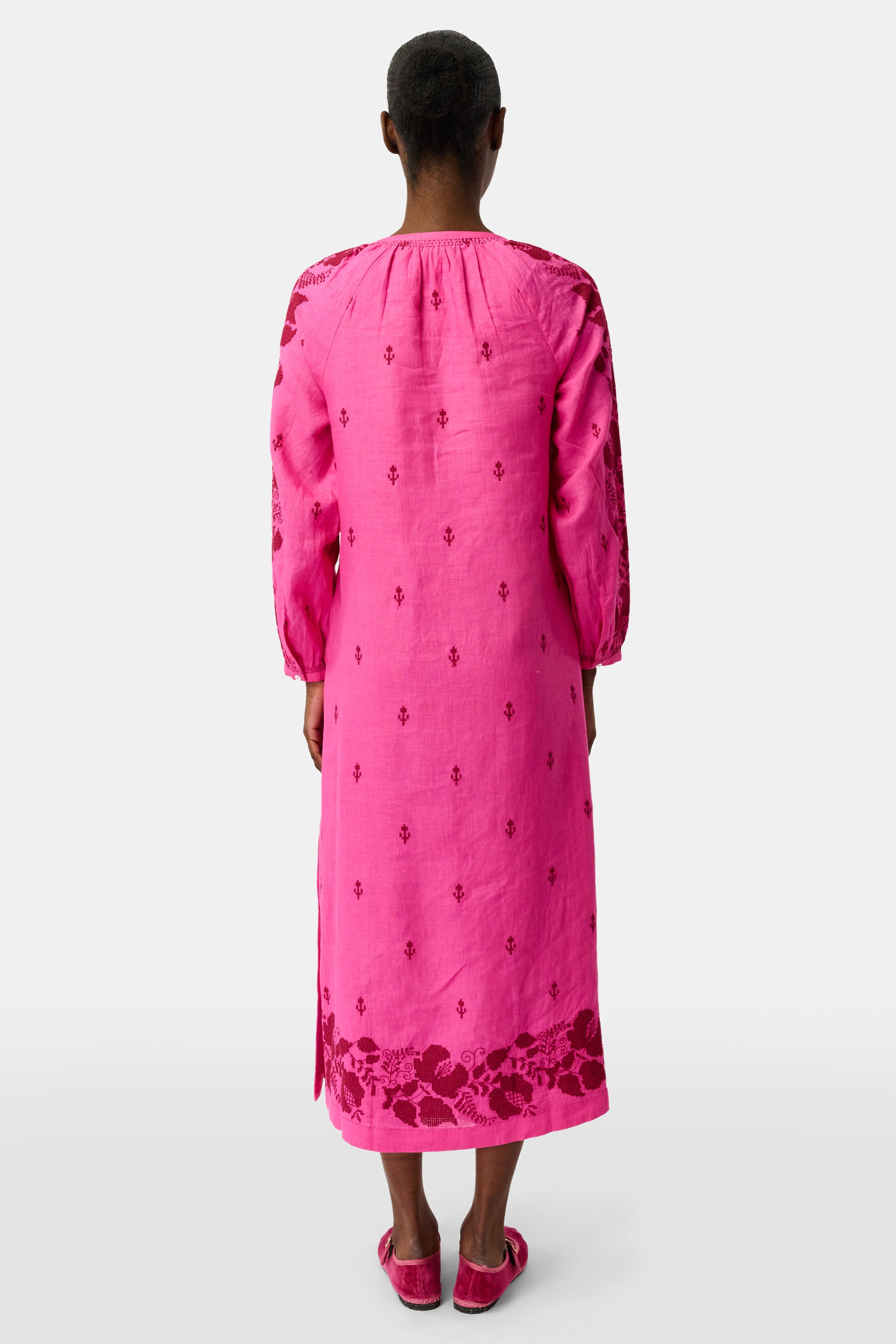 Cross Stitch Vine Shiv Caftan