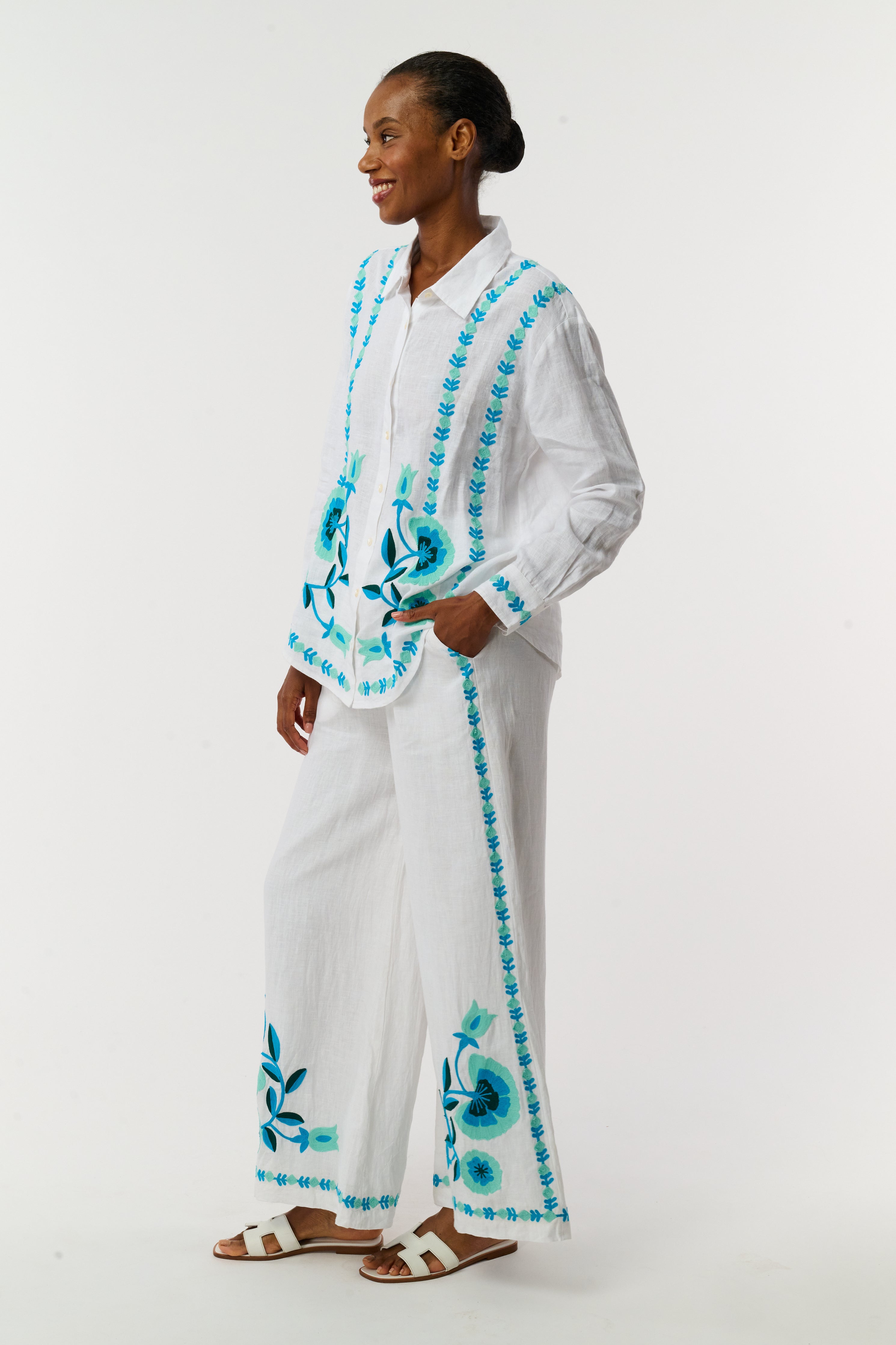 Avallon Embroidery Kaylee Pant