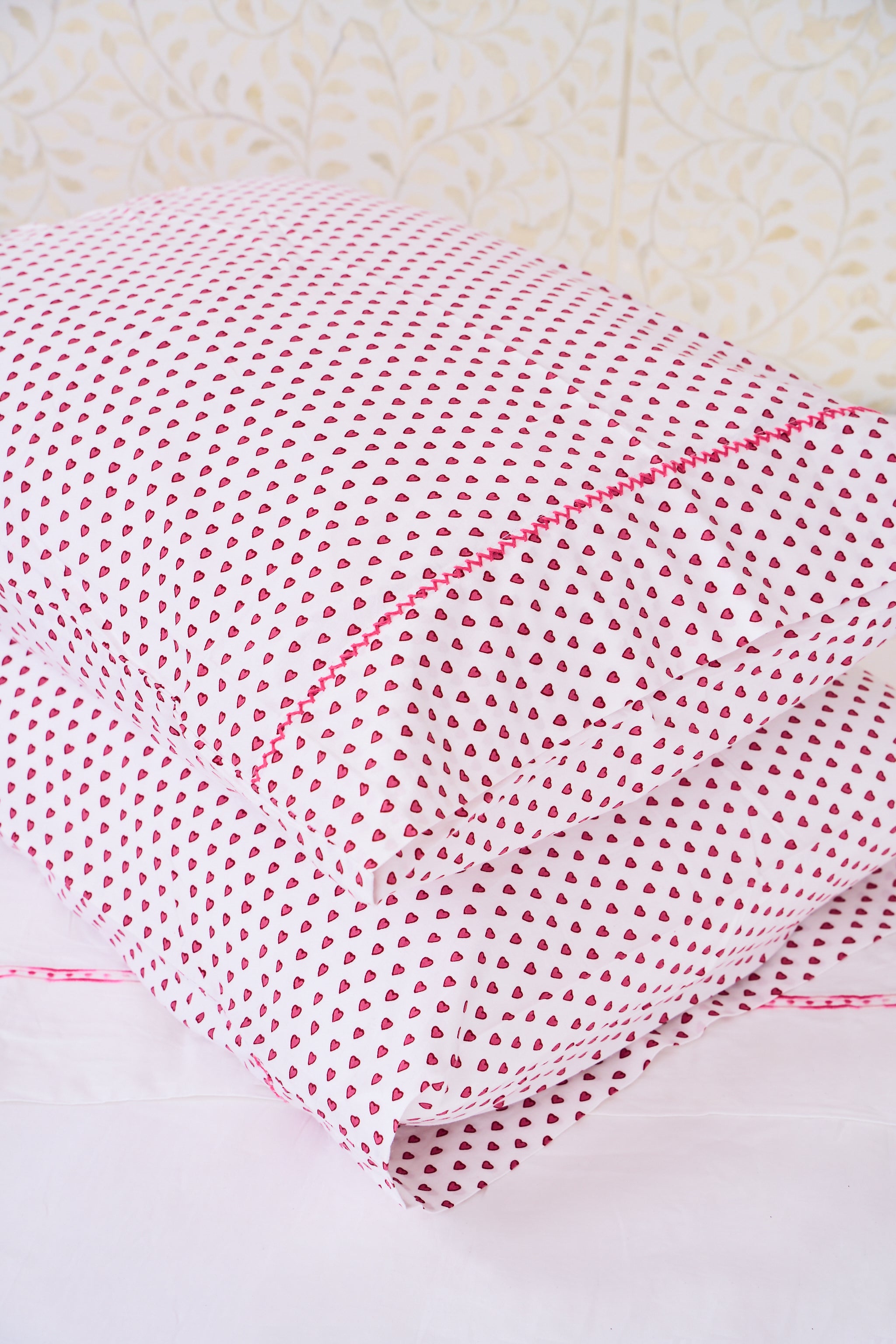 Hearts Pillowcase Set