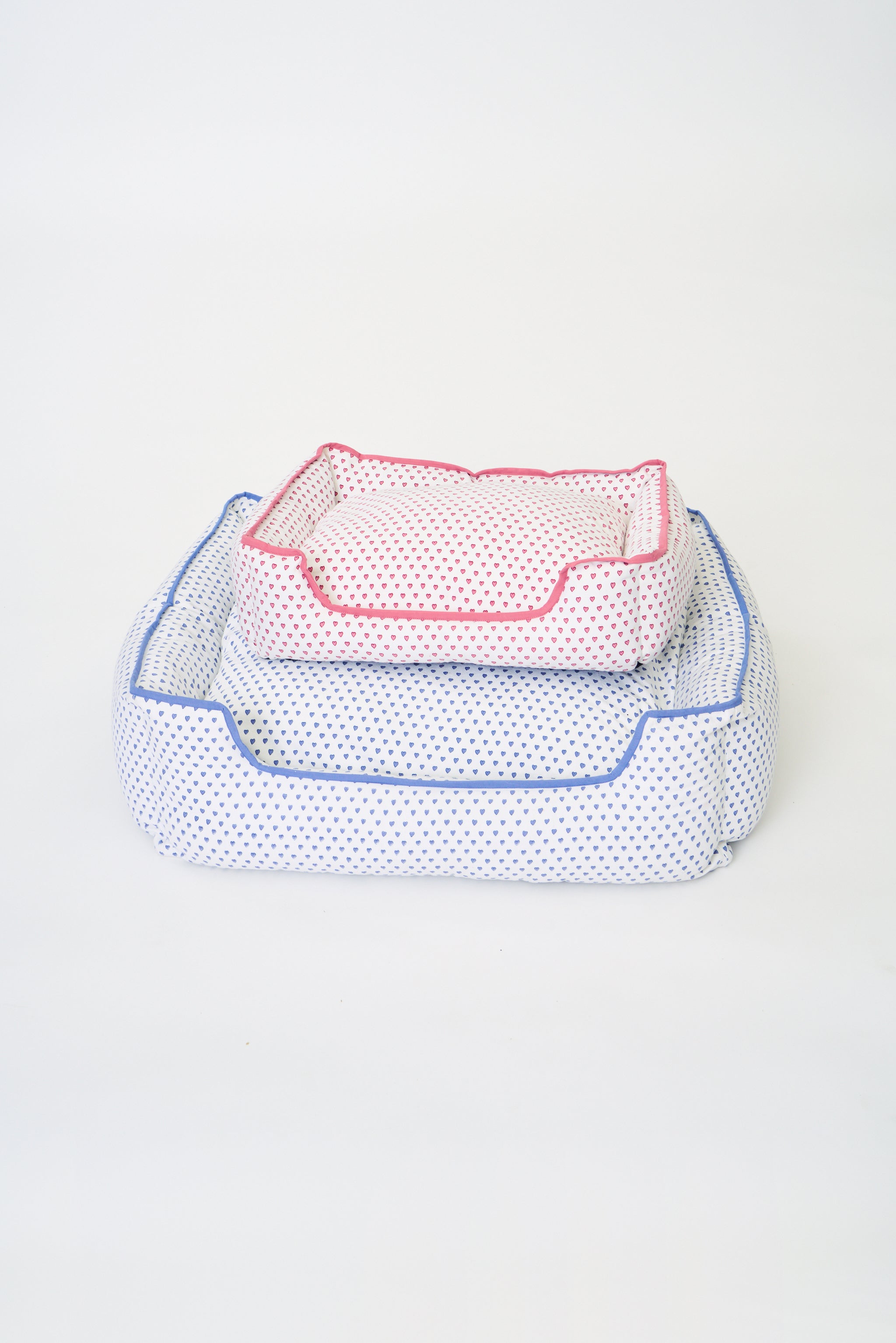 Hearts Dog Bed