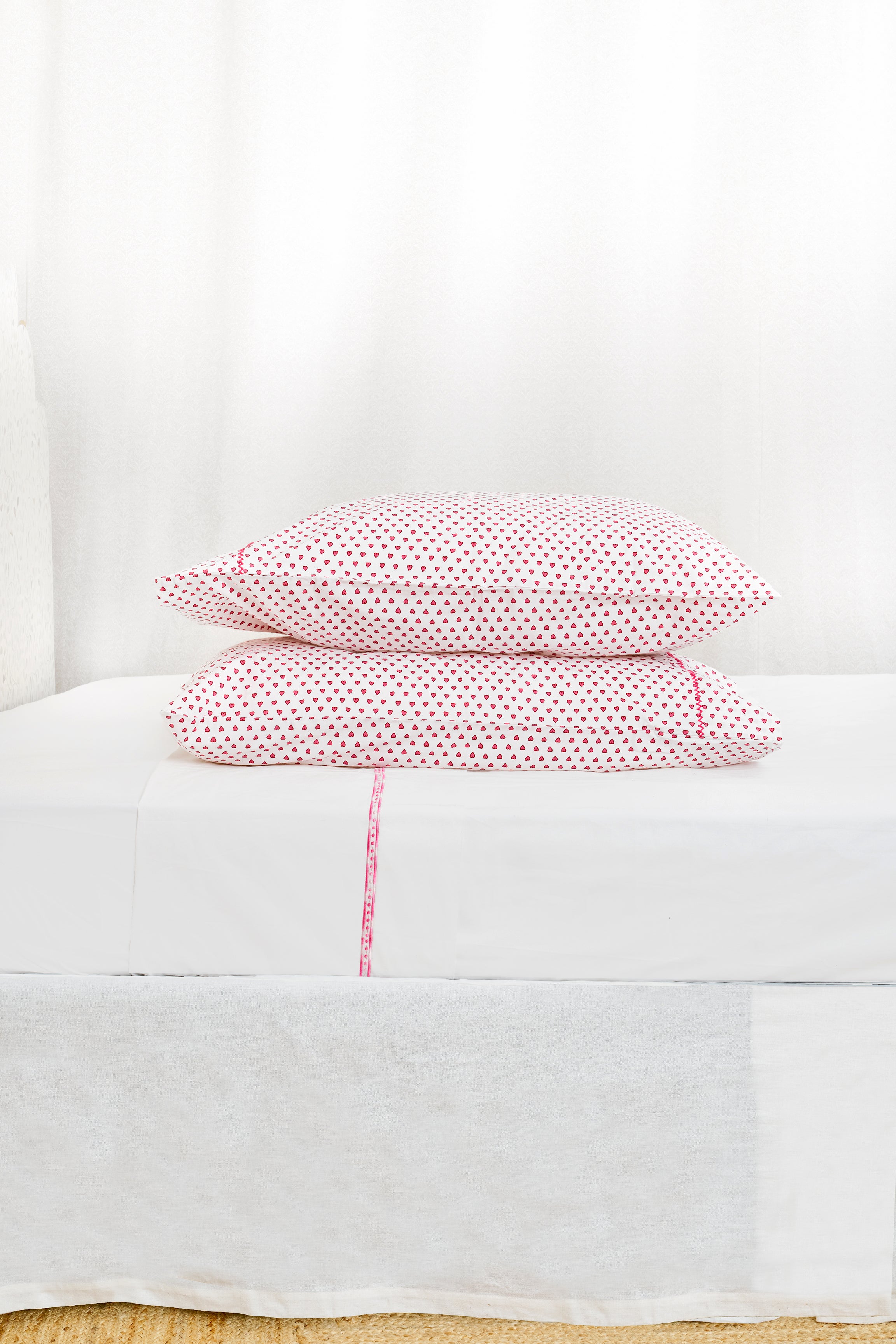 Hearts Pillowcase Set