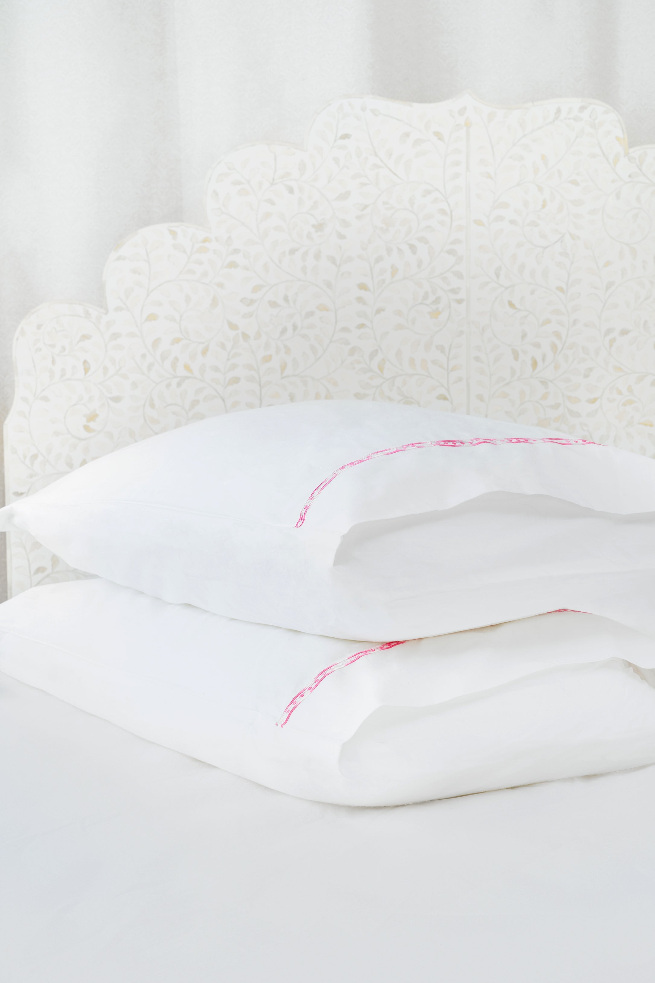 Francis Embroidered Pillowcase Set