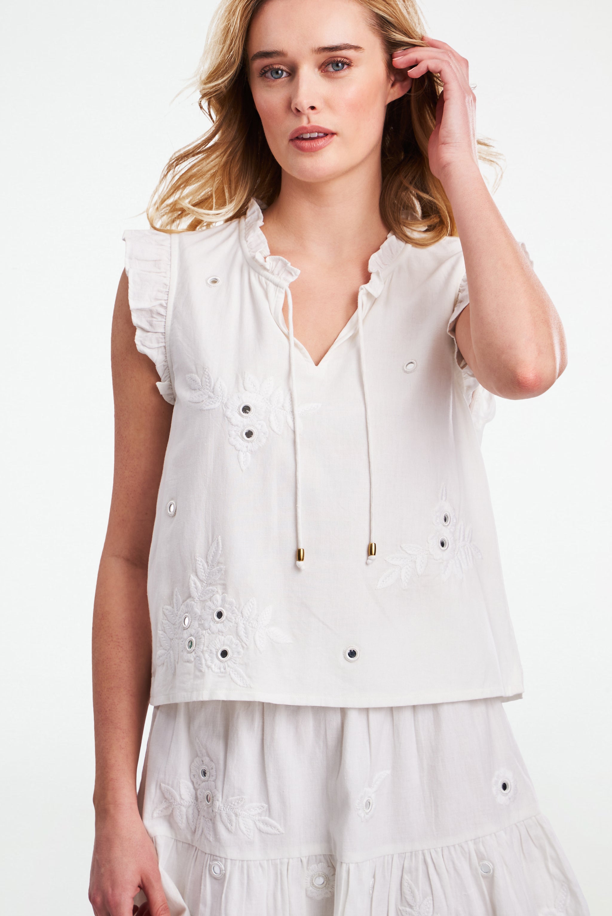 Gloriosa Embroidery Steffie Top