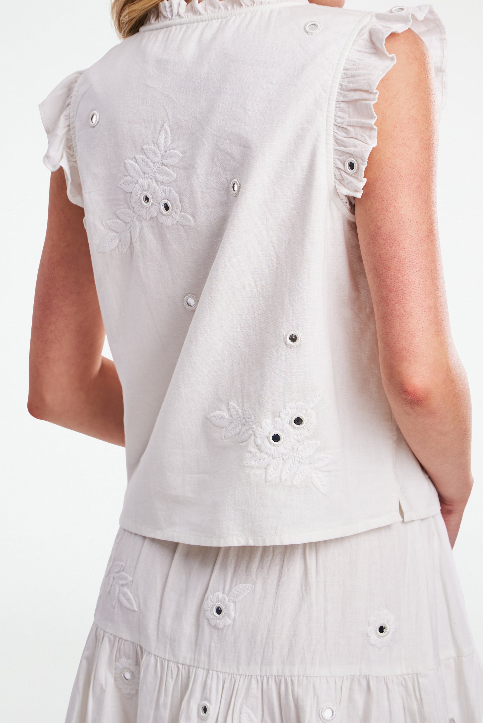 Gloriosa Embroidery Steffie Top